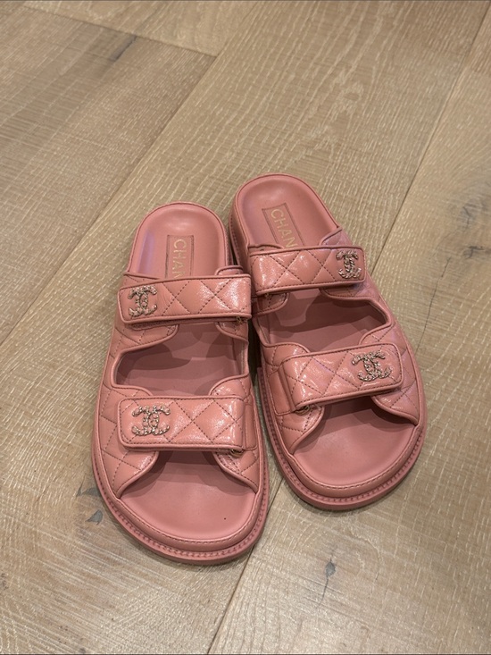 CHANEL Shoes - CHANEL 24P Dark PinK Lambskin DAD SLIDE sandals
